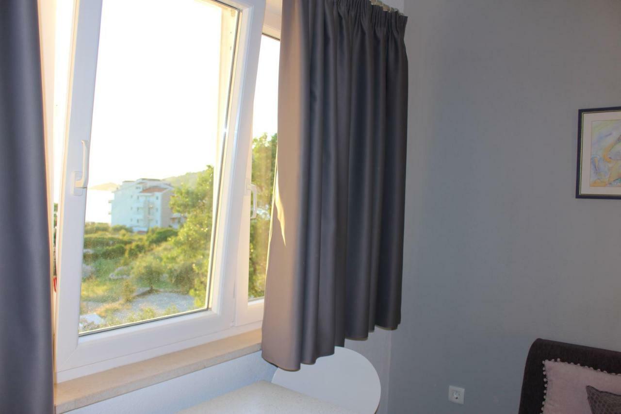 Apartments Lianto ตราสนิสเซ ภายนอก รูปภาพ